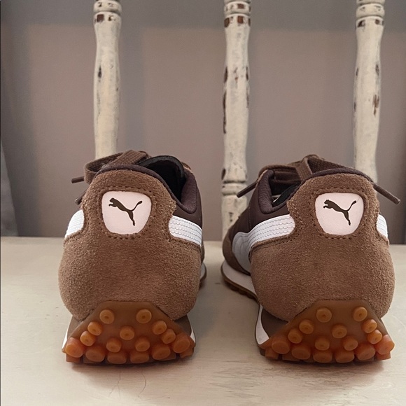 Puma Easy Rider Brown and White Sneakers - Picture 5 of 10